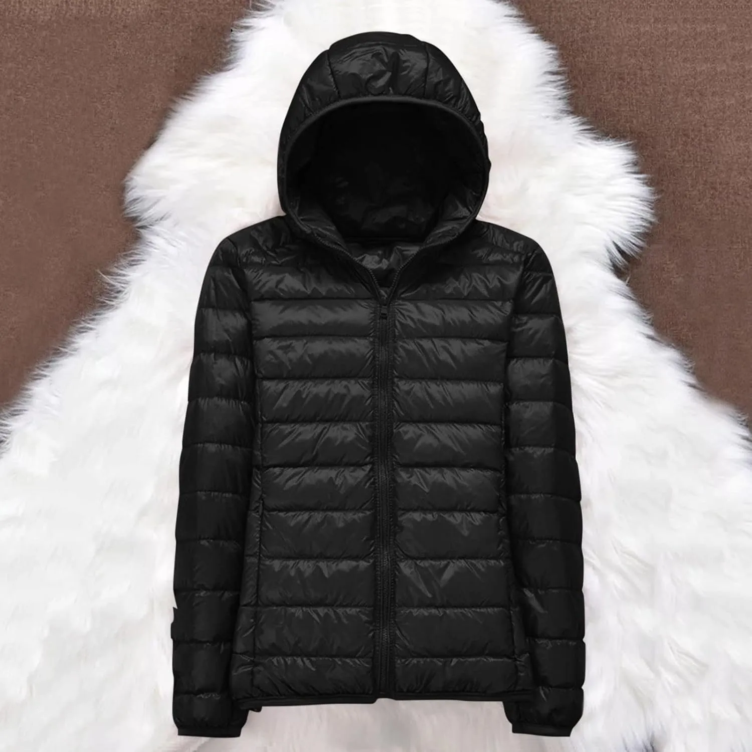 2024 Women's Hooded Packable Puffer Jackets Winter Lightweight Warm Down Coats Trendy Slim Fit Windproof Duck Down Outwear