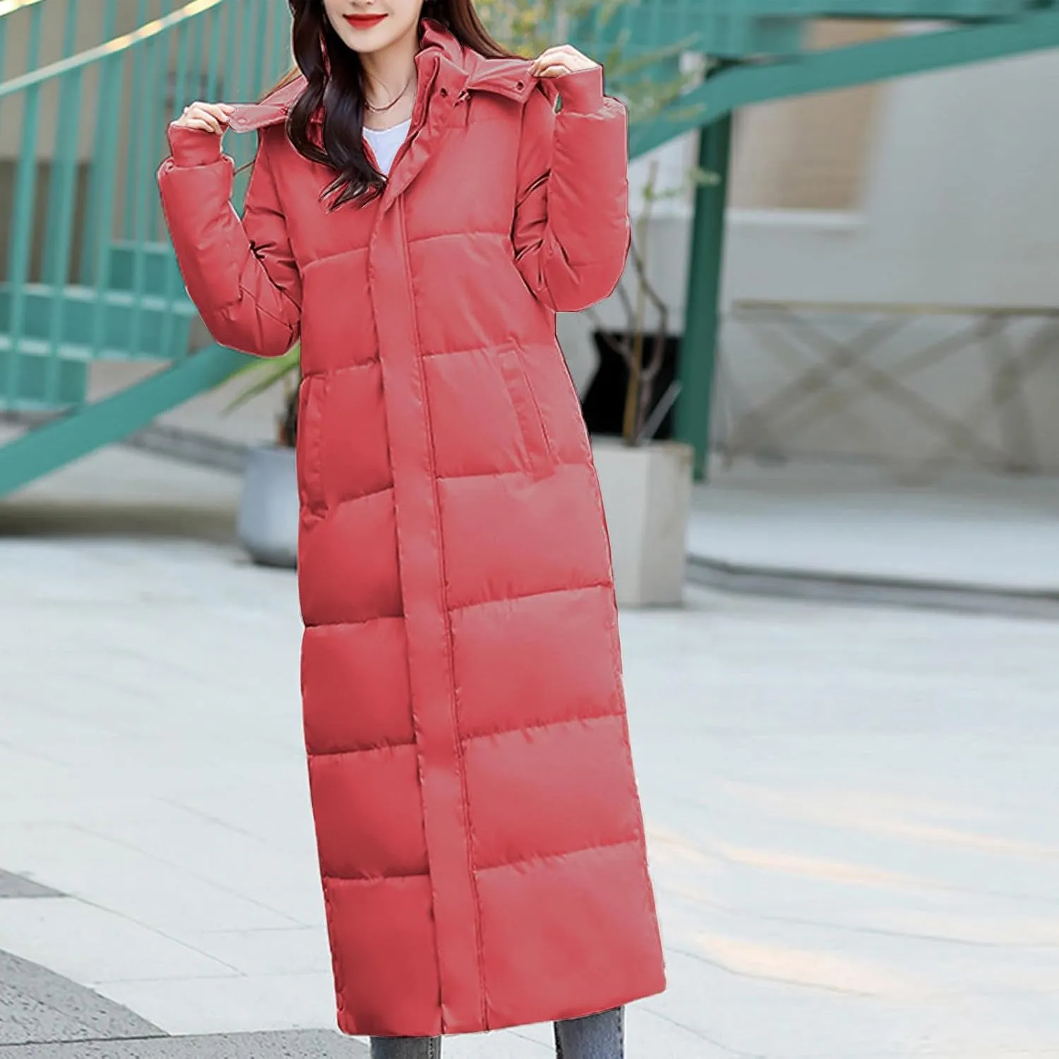 Women Warm Down Jacket with Hood Long Quilted Coat Winter Thickened Hooded Puffer Jacket Outwear with Pockets