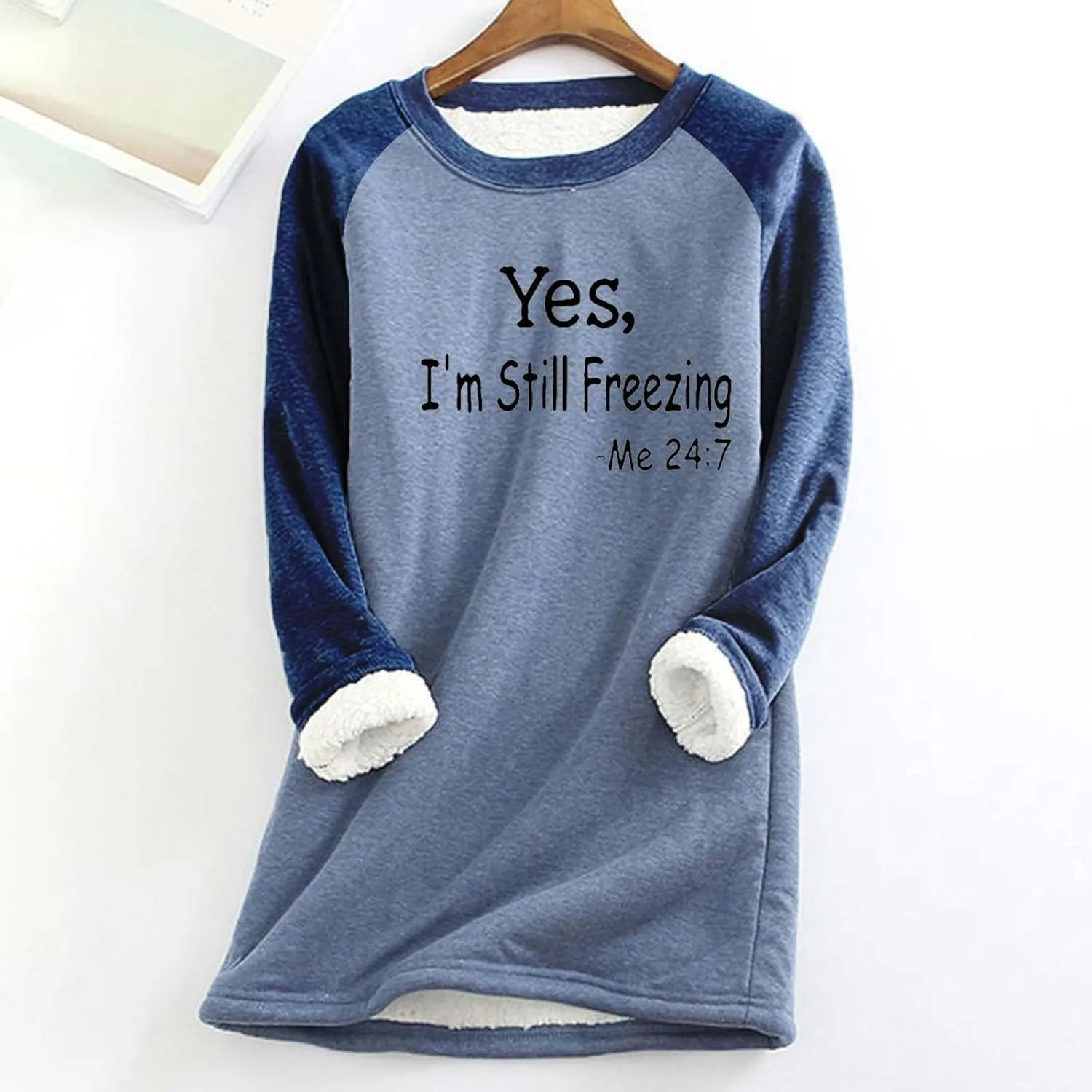 Women's Casual Crewneck Sweatshirts Winter Fleece Warm Letter Print Pullover Tops Thick Long Sleeve Lightweight Clothes